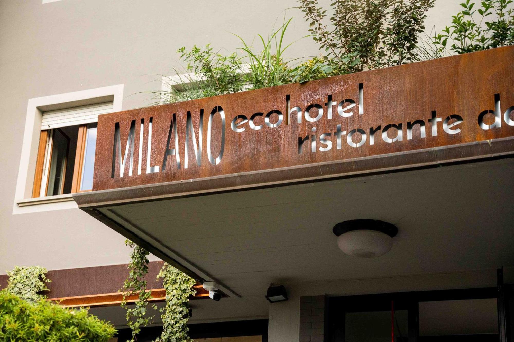 Ecohotel Ristorante Milano Borgo a Mozzano Exterior photo